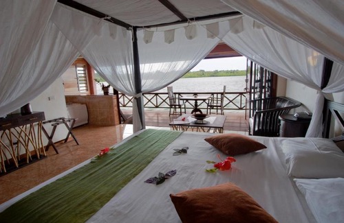 Port Vila Resort | Tranquil Sunset Bungalows Resort in Beautiful Vanuatu