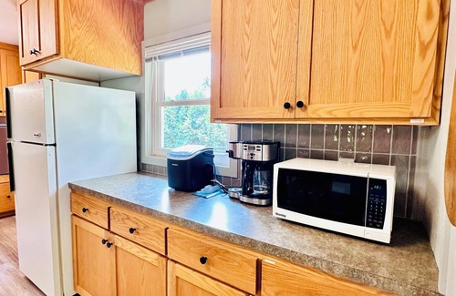 Barron County Cabin | Sunset Cabin on Lower Turtle Lake - 10 Guests/6Beds - Dogs Allowed