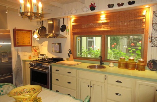 Mount Gretna Heights Cottage | Magical Sunset Cottage: Pet-Friendly Getaway Near Hershey