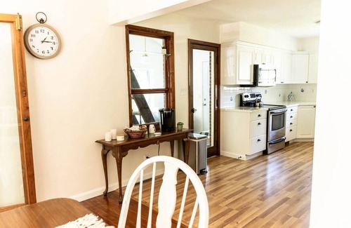 Meadville House | Sunset Cottage: Ideal Family Getaway with Game Room
