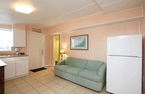 Key Largo Hotel | Tranquil Sunset Cove Beach Resort with Ocean Views & Spa
