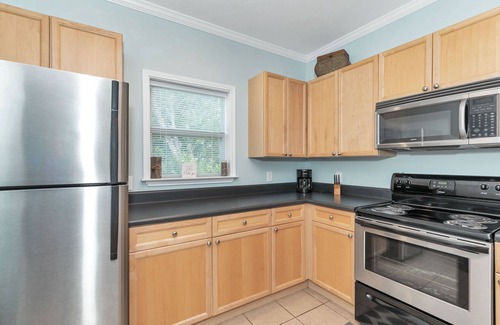 Dadeville Condo | Experience Sunset Cove on Lake Martin - Rated 9.8/10!