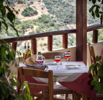 Livadia Bed & Breakfast | Enchanting Sunset Crete: Rated 8.4 with Delicious Breakfast