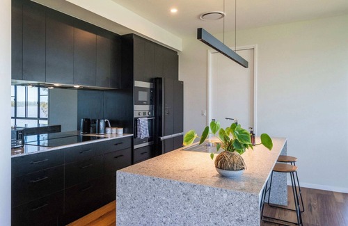Palmers Island House | Relax at Sunset Dreams - Oceanstays with Pool & Ocean Views