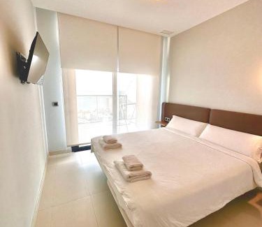 Cala Apartment | Oceanfront Getaway at Sunset Drive Vistas Magicas