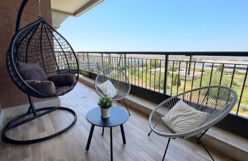 Centro Giano Apartment | Casa Relax: Family-Friendly Retreat with Scenic Terrace