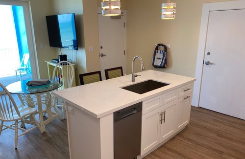 Indian Rocks Beach Condo | Unforgettable Ocean View & Heated Pool at UNIT 406