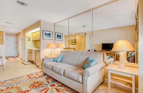 Navarre Beach Hotel | Unforgettable Stay at Sunset Harbor Palms with Pool Access