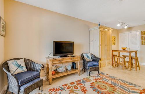 Navarre Beach Hotel | Unforgettable Stay at Sunset Harbor Palms with Pool Access