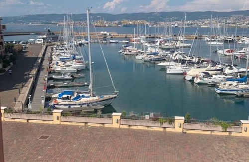 Muggia Apartment | Sunset Hotel: Wheelchair Accessible and Budget-Friendly Stay