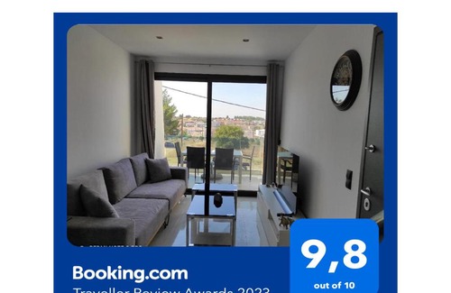 Kallithea Apartment | Oceanfront Bliss at Sunset Kallithea - Rated 9.6/10!