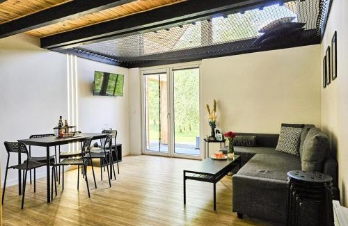 gmina Liniewo House | Charming Sunset Kaszuby: Pet-Friendly with Hot Tub & Kitchen