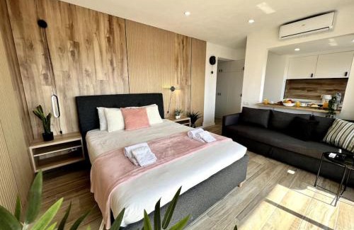 Torralta Apartment | Relax at Sunset Lagoon Studio - Family-Friendly Retreat