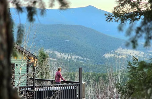 Bailey House | Unforgettable Sunset Mountain Retreat Near Red Rocks