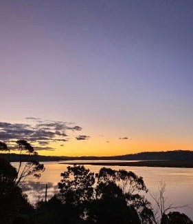 Legana House | Sunset on Tamar