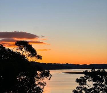 Legana House | Sunset on Tamar
