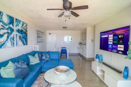Isla Verde Apartment | Unforgettable Sunset Paradise Rentals - Isla Verde Beach