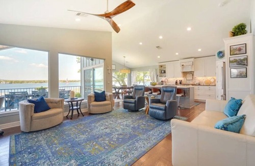 Granite Shoals House | Serene Sunset Passages Retreat with Hot Tub & Family-Friendly Fun