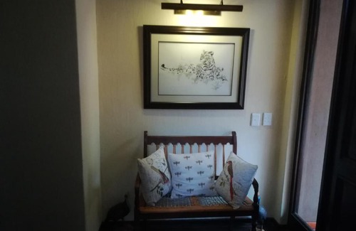 Bela-Bela House | Experience Sunset Private Game Lodge Mabalingwe Awaits