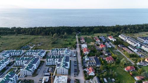 Grzybowo Apartment | Beachfront Sunset Resort: Deluxe Apartment with Balcony