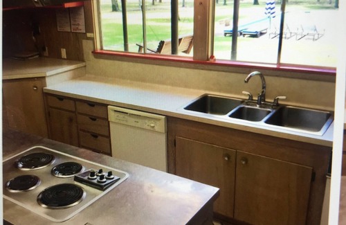 Hempstead House | Exceptional Stay at Sunset Ridge with Pool & Family Amenities