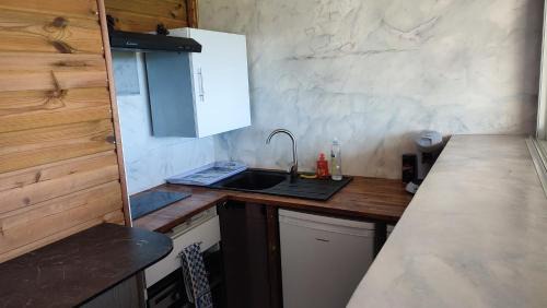 Case-Pilote House | Oceanfront Sunset Sapphire with Pool & Excellent Reviews
