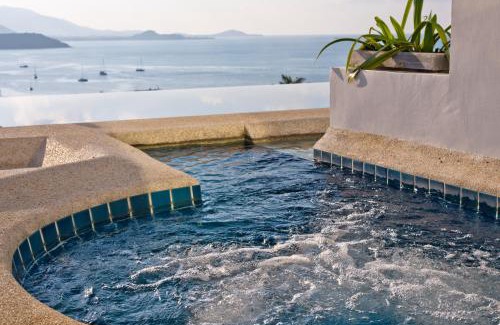 Plai Laem Apartment | Inviting Sunset Sea View Apartment with Pool & Oceanfront Bliss