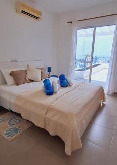 Aglantzia Apartment | Sunset Sea View Apartment in Kissonerga