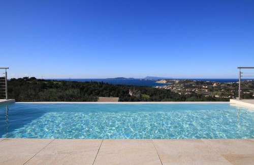 Kavvadades Villa | Oceanfront Sunset Sea View Villa 5 - Guest Rated 9.9