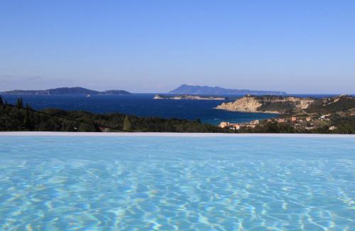 Kavvadades Villa | Oceanfront Sunset Sea View Villa with Pool & Top Reviews