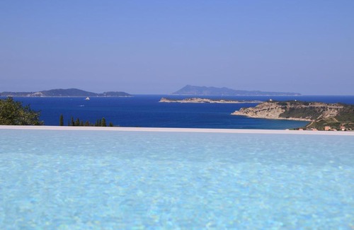 Kavvadades Villa | Unforgettable Sunset Sea View Villa 9 with Pool & Kitchen