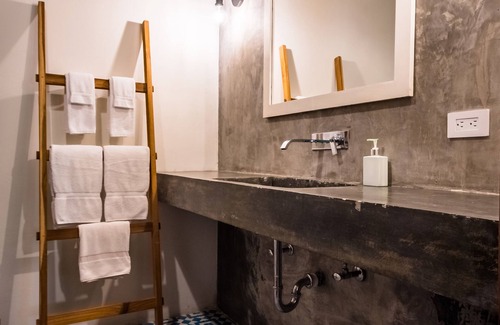 Playa Guiones Hotel | Relax at Sunset Shack Hotel: Top-Rated with Pool & Spa