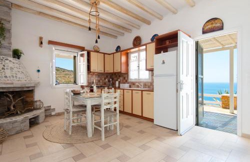Sifnos House | Oceanfront Sunset Studio: 4-Star, Pet-Friendly Retreat