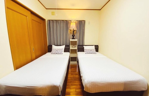 Gima House | Scenic Sunset View Hotel with Pool and Hot Tub Access