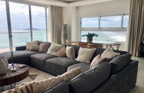 Mazatlan Apartment | Oceanfront Sunset View 1801 - Penthouse with Spa & Pool