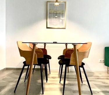 Calea Sever Bocu Apartment | Eco-Friendly Sunset View Apartment with Hot Tub & Top Reviews