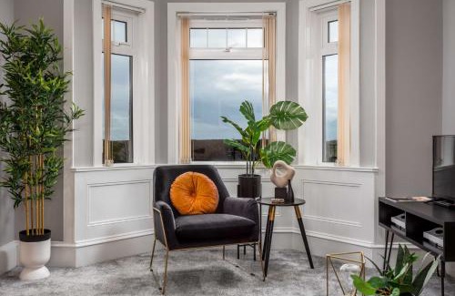 Ayr House | Sunset View - Donnini Apartments