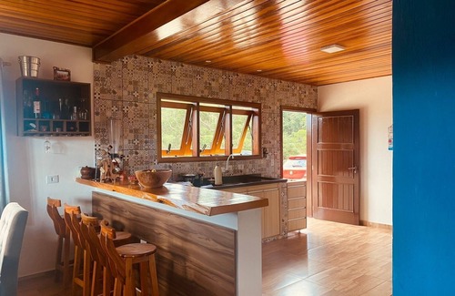 Centro House | Pet-Friendly Sunset View House with Top Guest Ratings