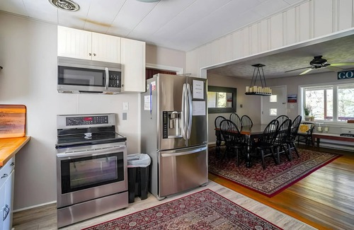 Swanton House | Serene Sunset View: Lakefront Retreat with Hot Tub & Dock