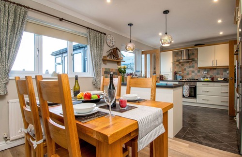 Llanfairfechan Cottage | Relaxing Sunset View House with Kitchen & Pet-Friendly Stay