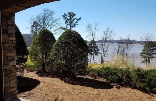 Talladega Condo | Beautiful Sunset Views and Lake Access at Logan Martin