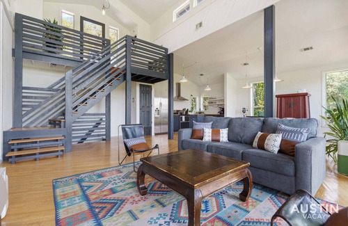 McNeil House | Experience Sunset Views from a Spacious Patio by Lake Travis