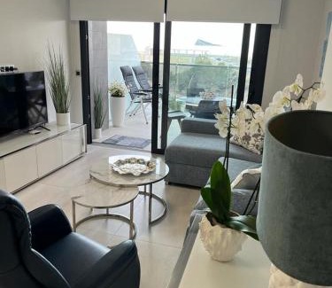 Benidorm Apartment | Sunset Waves - Modern Luxury 2 bedroom apartment