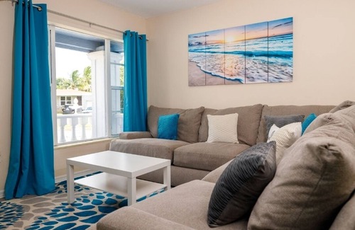 Golden Glades House | Experience Sunset Xcapes Miami: Oceanfront Fun Awaits!