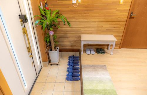 Kadena House | SUNSETCHURAー海が見える宿ーA relaxing moment