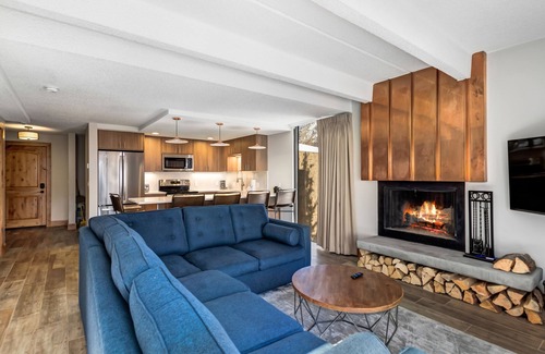 Copper Mountain Condo | Unforgettable Sunsets in Copper Mountain - Ski In/Ski Out