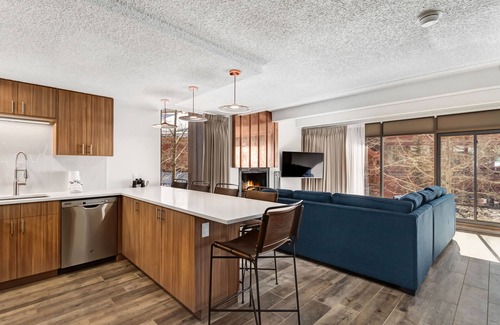 Copper Mountain Condo | Unforgettable Sunsets in Copper Mountain - Ski In/Ski Out