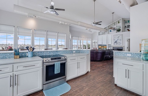 Key Allegro House | Private Pool & Hot Tub with Ocean Views at Little Bay