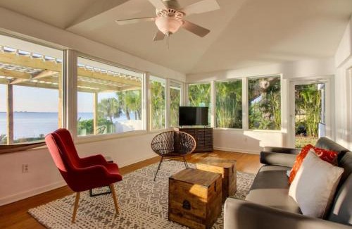 Indian Beach Sapphire Shores House | Escape to Sunsetter on Sapphire Shores: Oceanfront Bliss