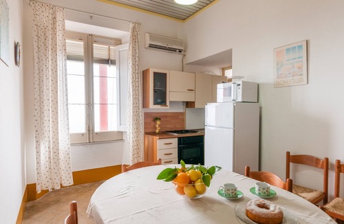 Coste House | Enchanting Casavacanza with Pool & Ocean Views near Etna